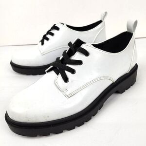 Mix No. 6 Gustava Oxford White Patent Leather Lace Up Shoes Womens sz 7